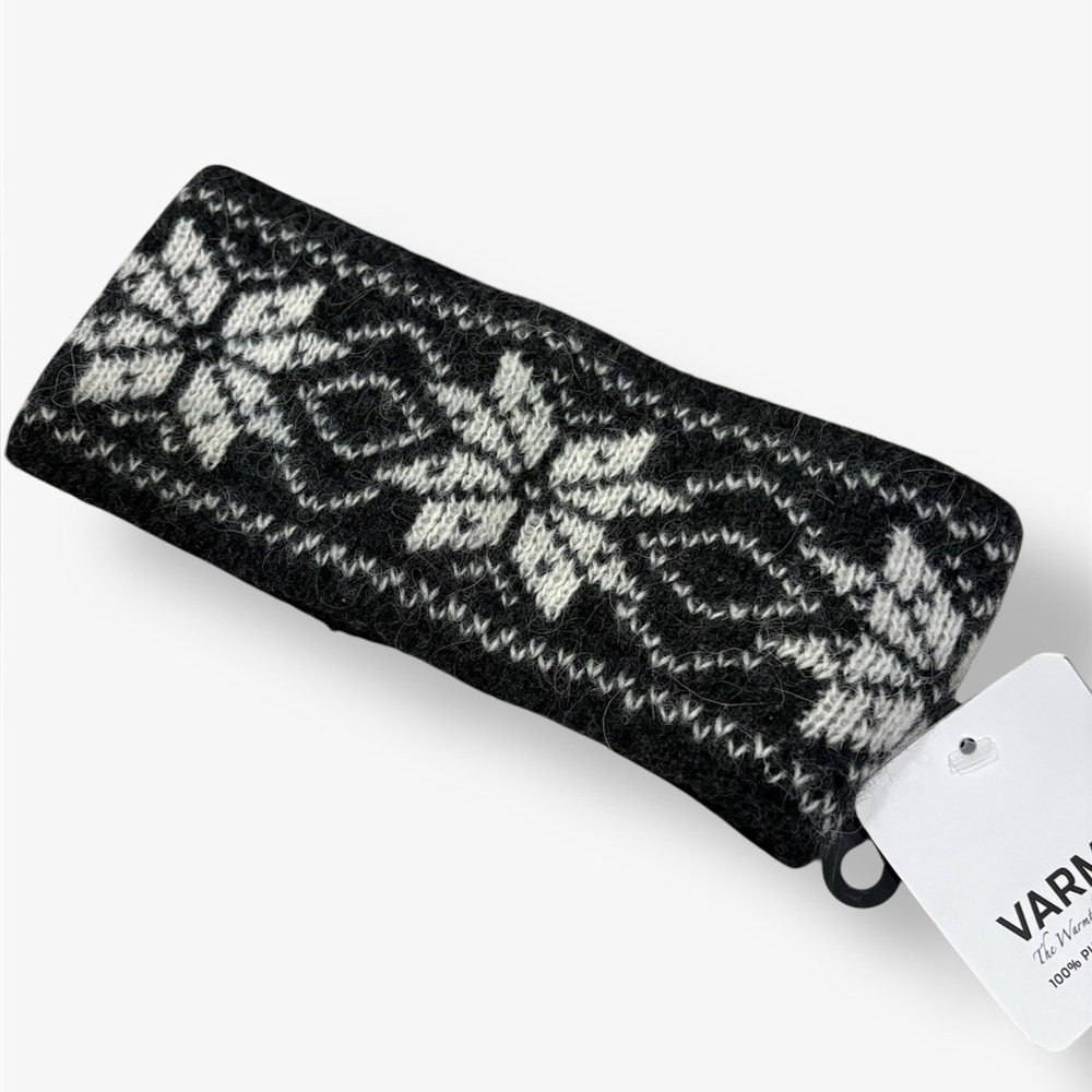 VARMA Pure Icelandic Wool Headband Eight Petal Rose Flower Pattern